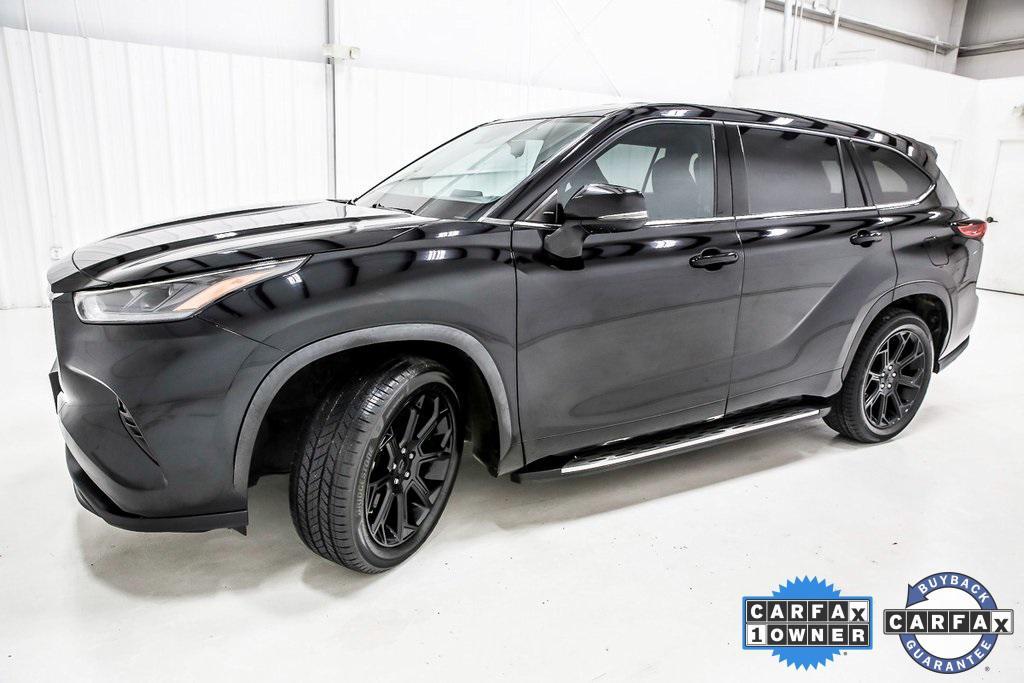 used 2022 Toyota Highlander car, priced at $22,667
