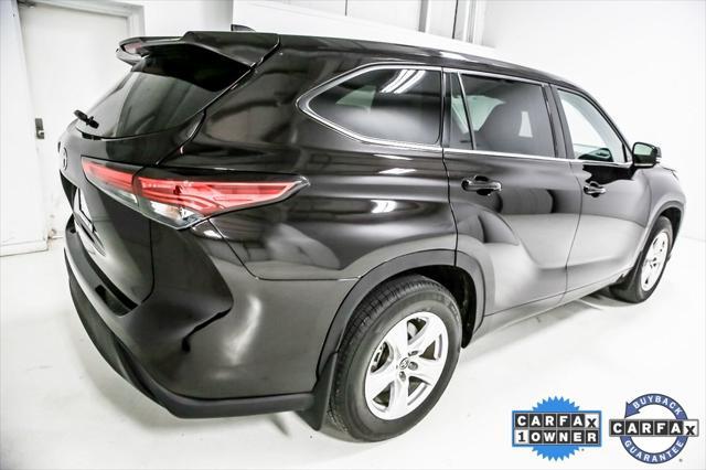 used 2022 Toyota Highlander car, priced at $27,797