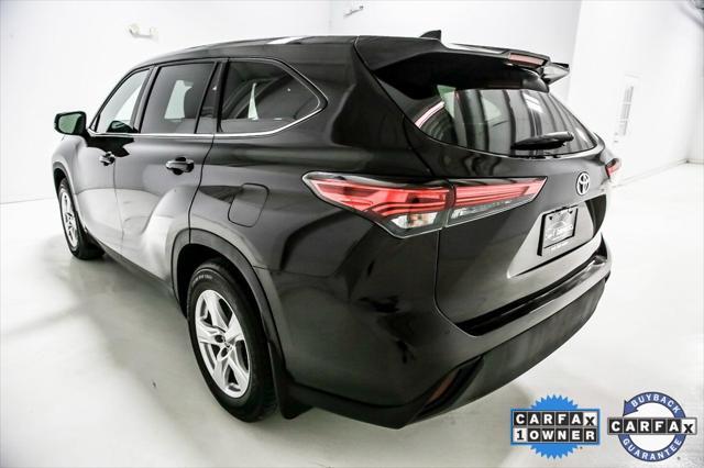 used 2022 Toyota Highlander car, priced at $27,797