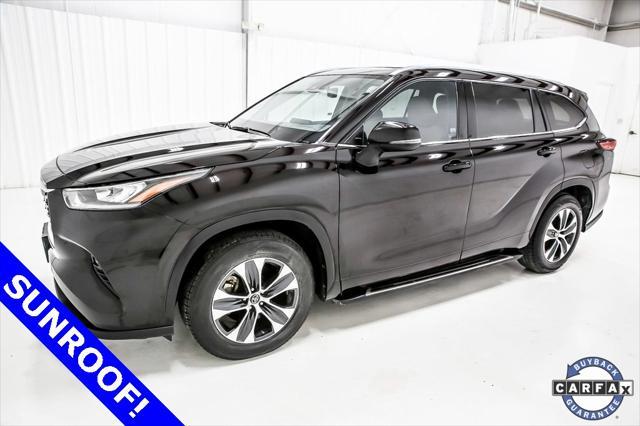 used 2020 Toyota Highlander car, priced at $27,739