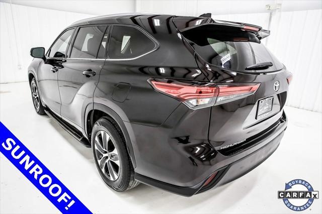 used 2020 Toyota Highlander car, priced at $27,739