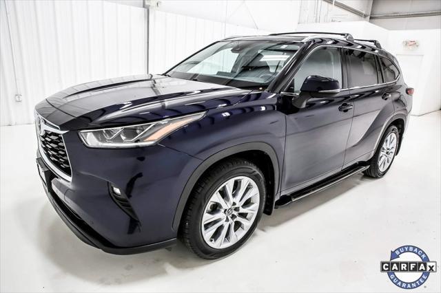 used 2020 Toyota Highlander car, priced at $25,989