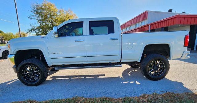 used 2015 GMC Sierra 2500 car, priced at $29,990