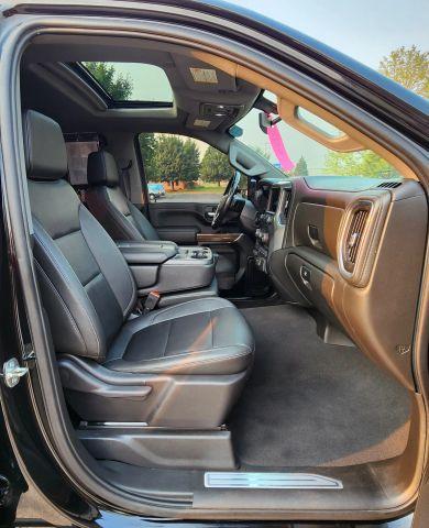 used 2022 Chevrolet Silverado 2500 car, priced at $42,990