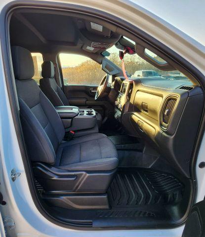 used 2022 GMC Sierra 1500 car, priced at $31,990