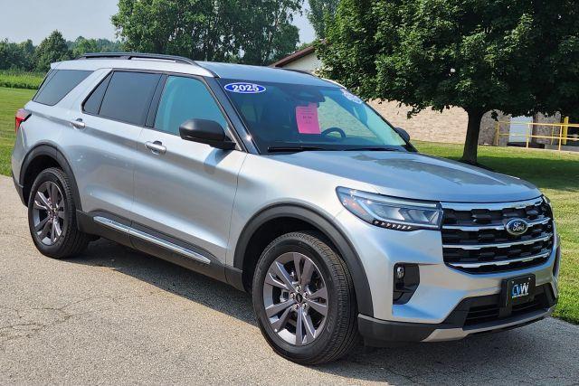 used 2025 Ford Explorer car, priced at $41,990