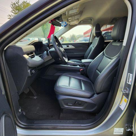 used 2025 Ford Explorer car, priced at $41,990