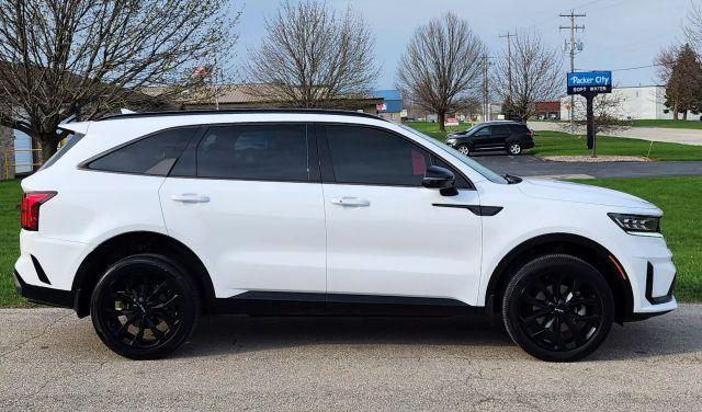 used 2022 Kia Sorento car, priced at $24,990