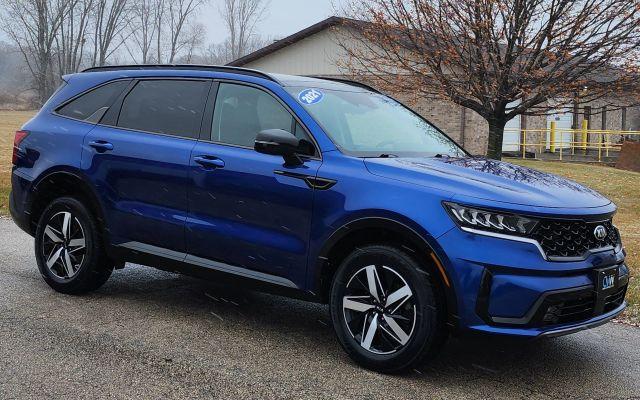 used 2021 Kia Sorento car, priced at $17,990