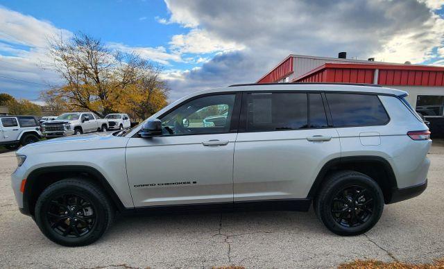 used 2024 Jeep Grand Cherokee L car, priced at $29,990