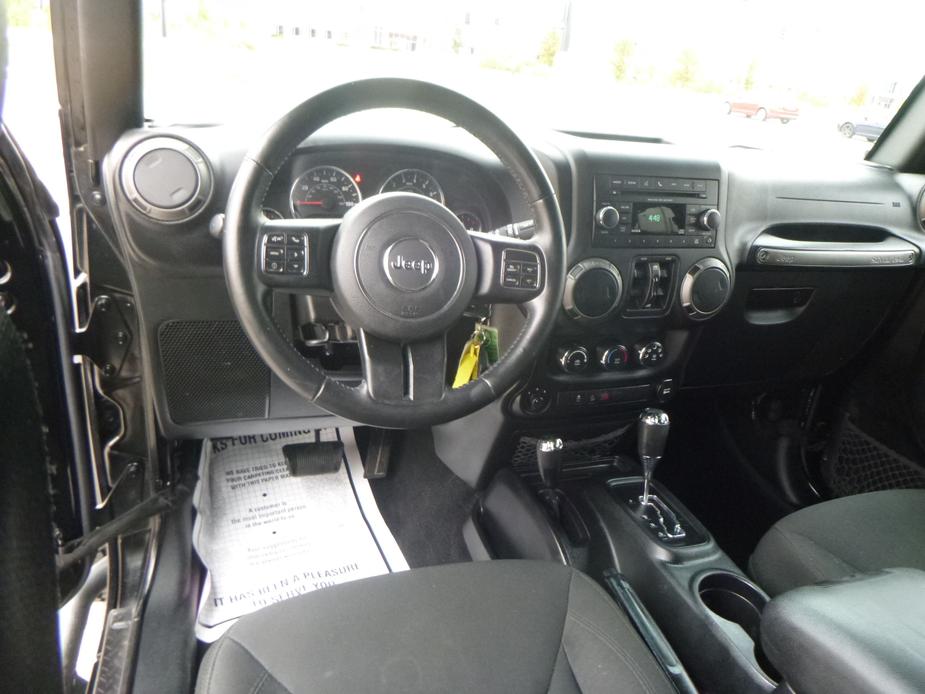 used 2015 Jeep Wrangler Unlimited car, priced at $25,995