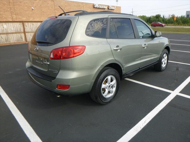 used 2008 Hyundai Santa Fe car, priced at $7,895