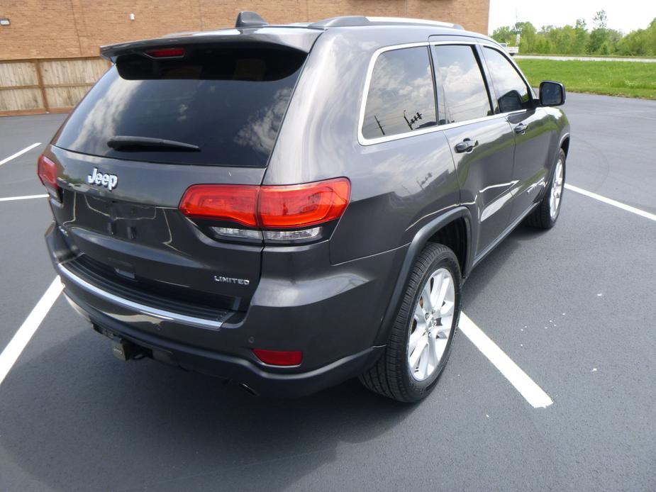 used 2017 Jeep Grand Cherokee car, priced at $17,444