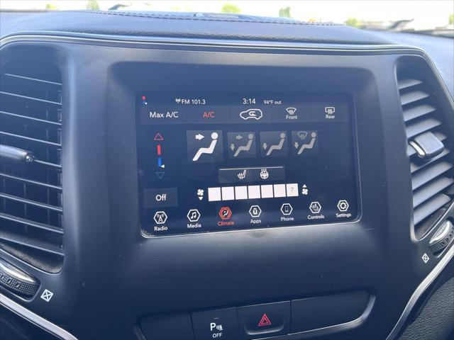 used 2019 Jeep Cherokee car, priced at $13,800