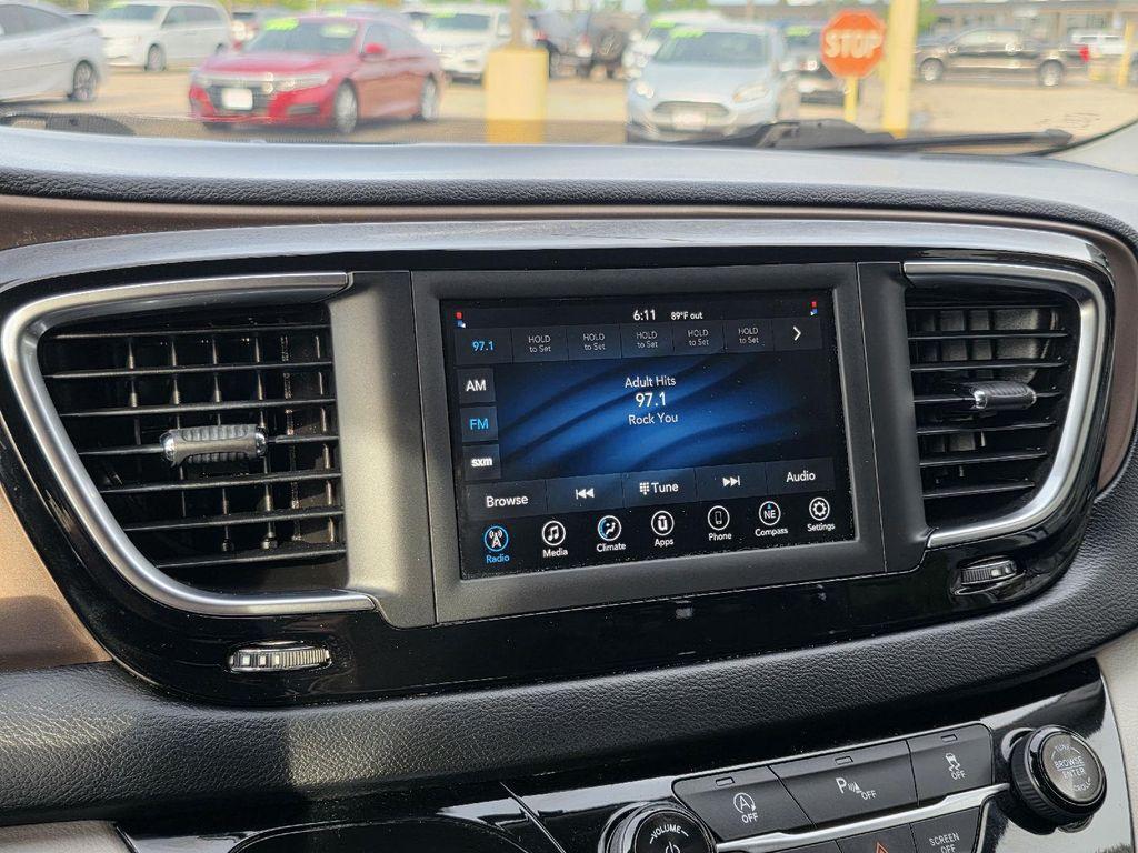 used 2019 Chrysler Pacifica car, priced at $15,500