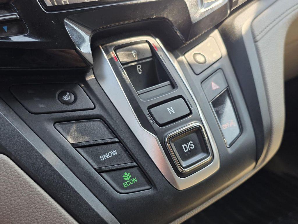 used 2018 Honda Odyssey car, priced at $22,931