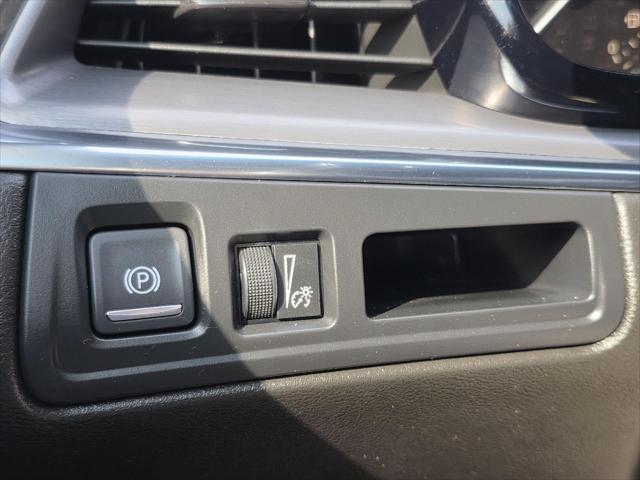 used 2020 Cadillac XT5 car, priced at $19,800