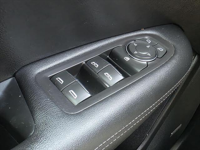 used 2020 Cadillac XT5 car, priced at $19,800