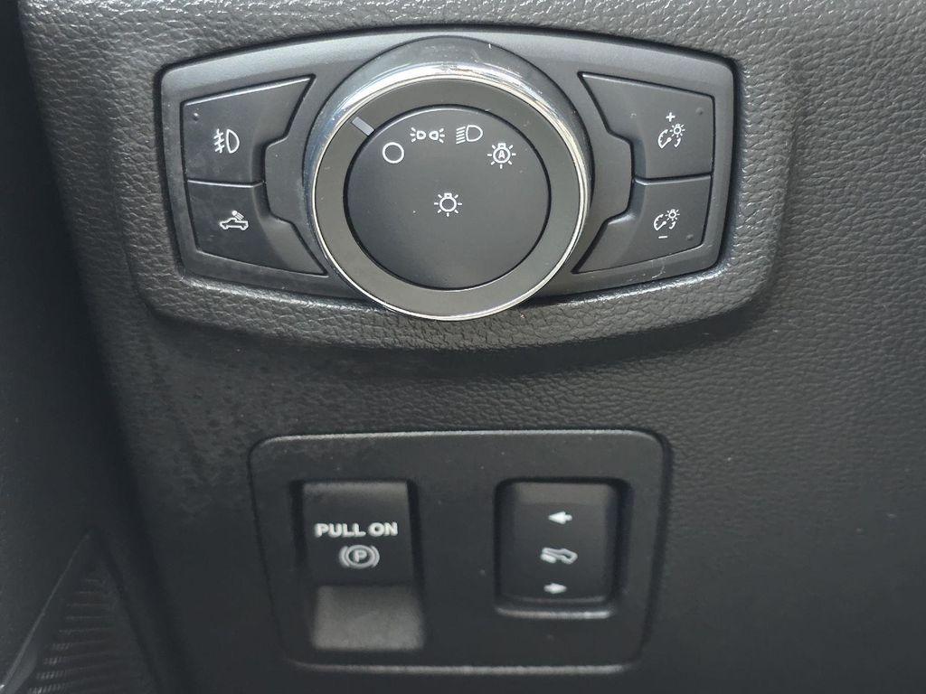 used 2019 Ford F-150 car, priced at $28,936