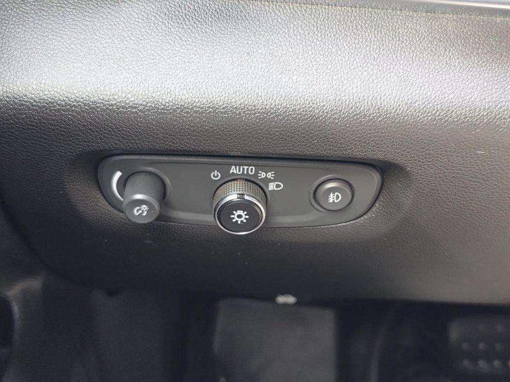 used 2019 Chevrolet Traverse car, priced at $22,990