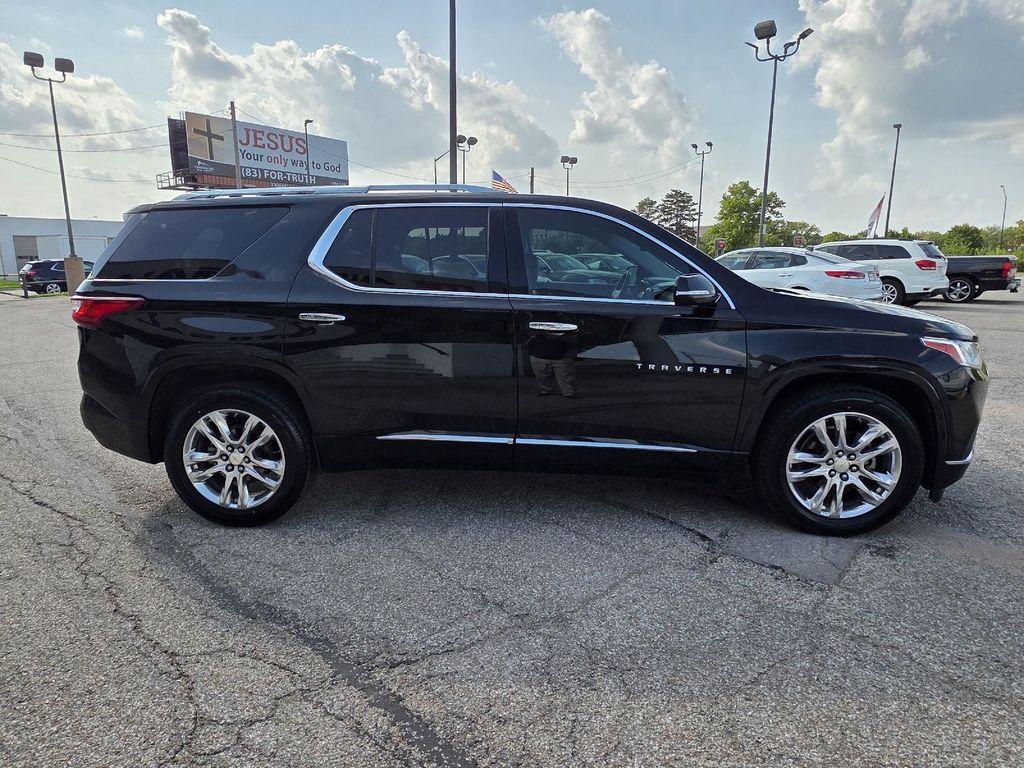 used 2019 Chevrolet Traverse car, priced at $22,990