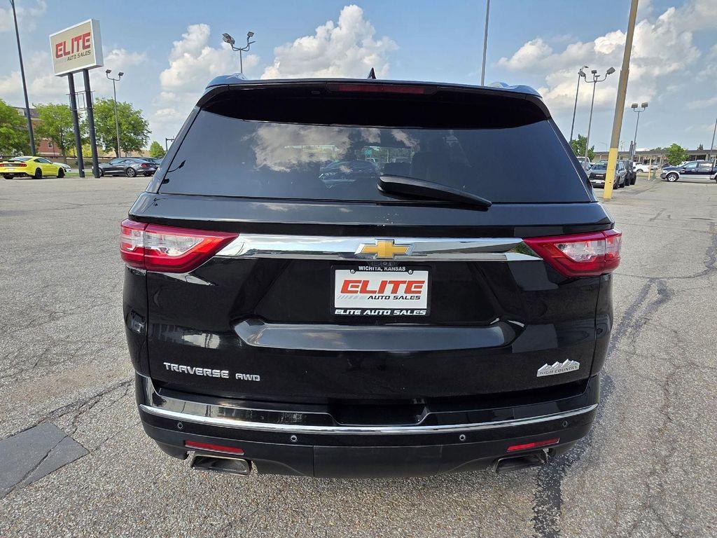 used 2019 Chevrolet Traverse car, priced at $22,990