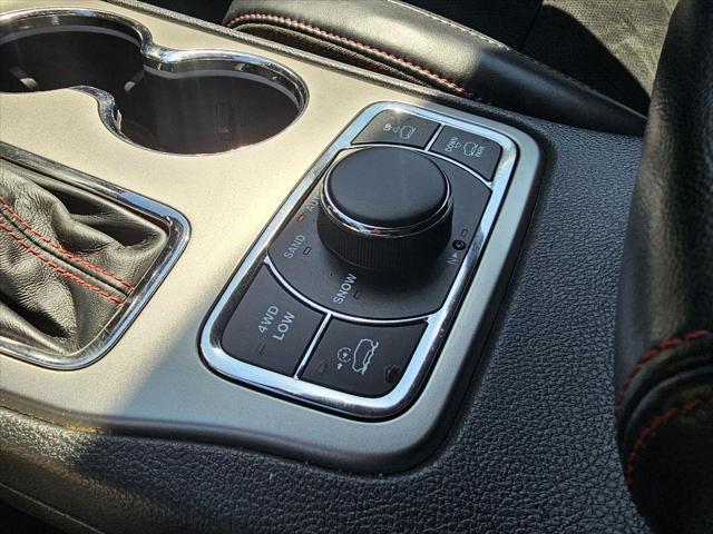 used 2018 Jeep Grand Cherokee car, priced at $20,100