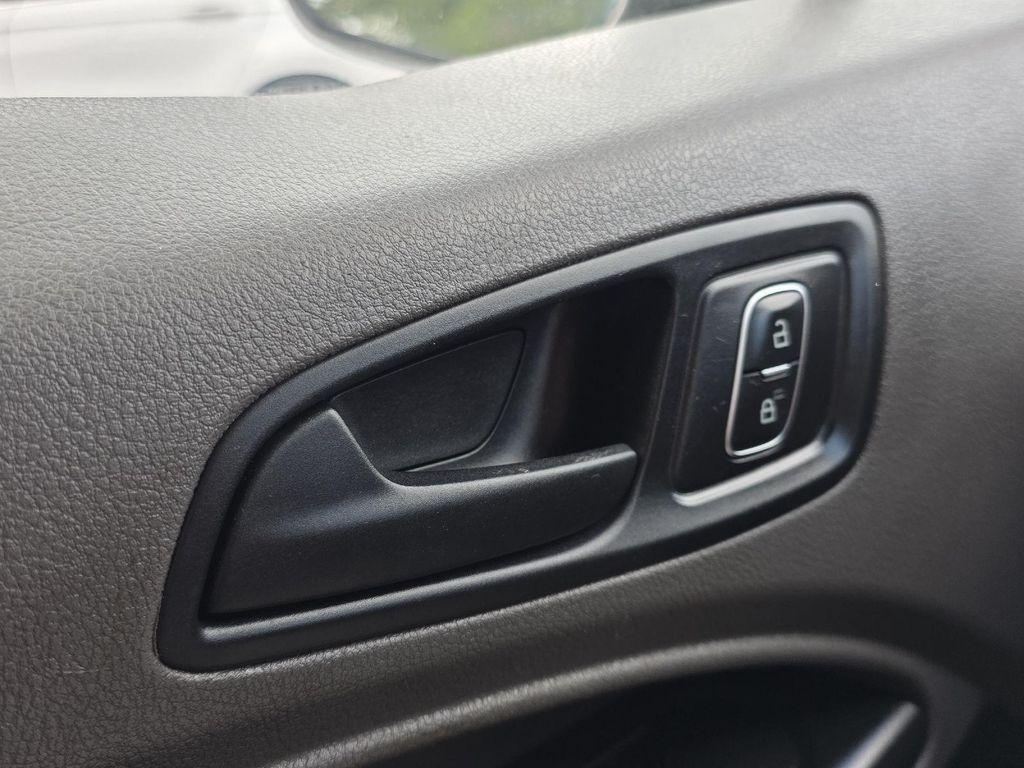 used 2022 Ford Transit Connect car, priced at $19,500