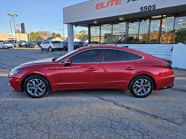 used 2021 Hyundai Sonata car, priced at $17,772