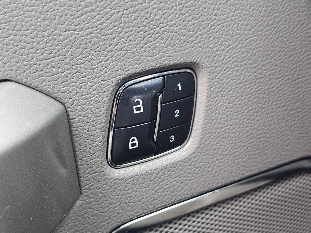 used 2018 Ford F-150 car, priced at $27,500