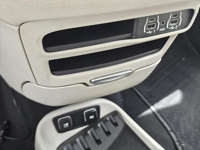 used 2021 Chrysler Pacifica car, priced at $18,000