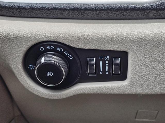 used 2021 Chrysler Pacifica car, priced at $18,000