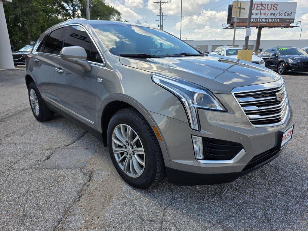 used 2019 Cadillac XT5 car, priced at $18,840