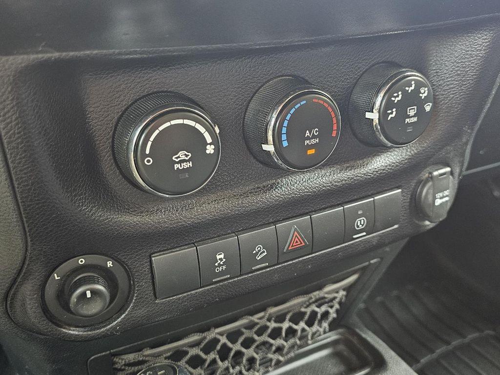 used 2016 Jeep Wrangler Unlimited car, priced at $23,800