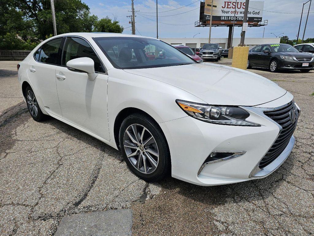 used 2016 Lexus ES 300h car, priced at $18,800