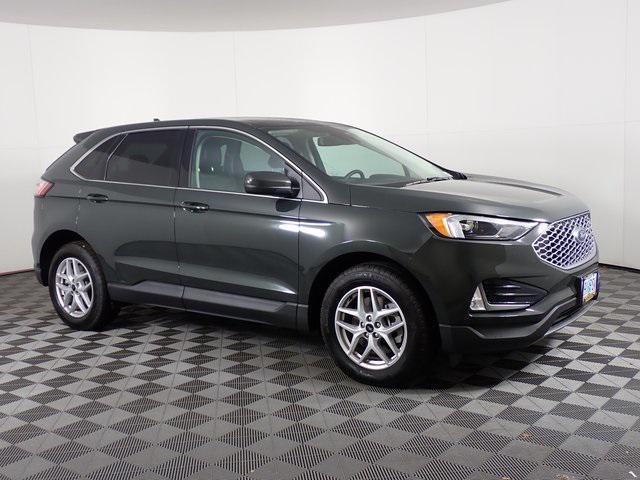 used 2024 Ford Edge car, priced at $37,981