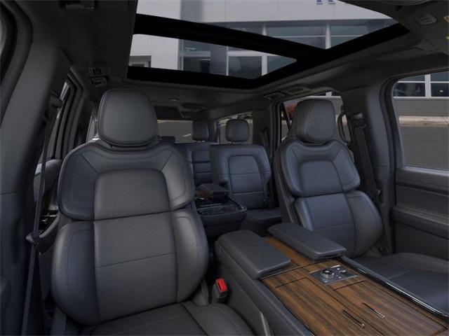 new 2024 Lincoln Navigator car, priced at $106,781