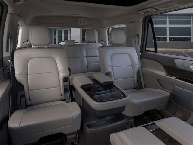 new 2024 Lincoln Navigator car, priced at $91,779