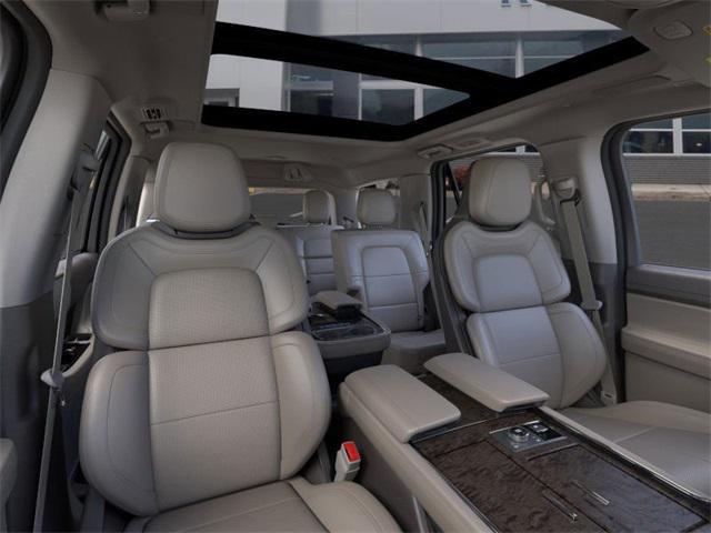 new 2024 Lincoln Navigator car, priced at $91,779