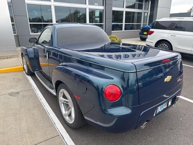 used 2005 Chevrolet SSR car