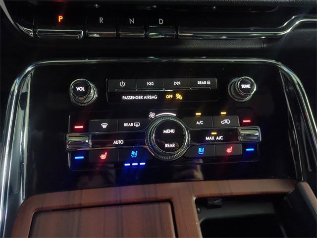 used 2021 Lincoln Navigator car, priced at $49,983