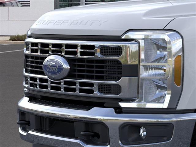 new 2025 Ford F-350 car, priced at $52,039
