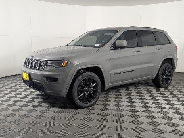 used 2022 Jeep Grand Cherokee car, priced at $30,981