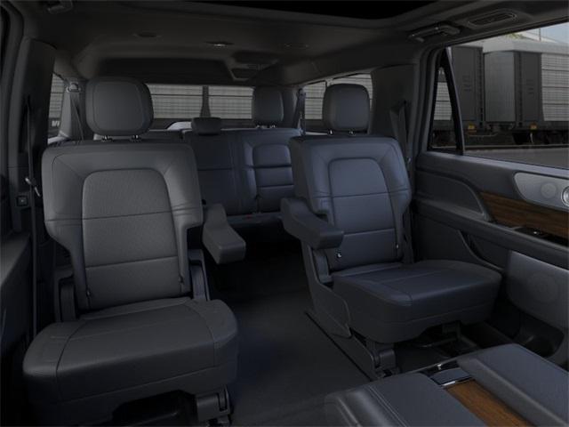 new 2024 Lincoln Navigator L car