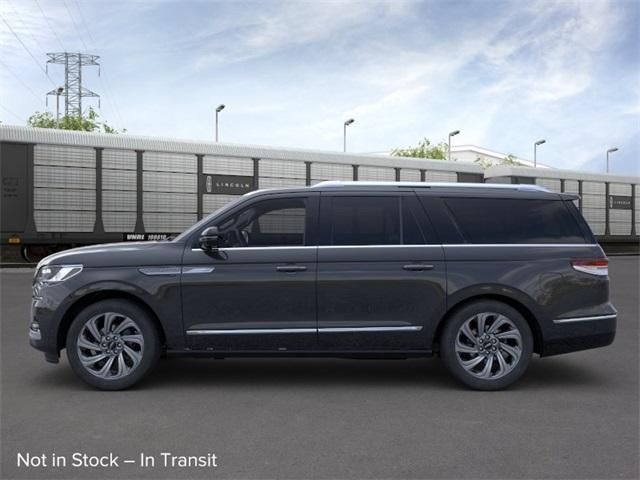 new 2024 Lincoln Navigator L car