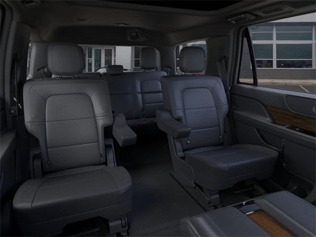 new 2024 Lincoln Navigator car, priced at $93,578