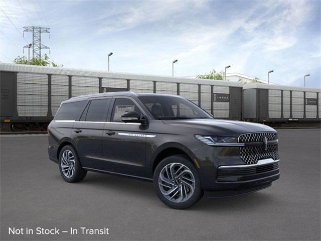 new 2025 Lincoln Navigator car, priced at $102,525