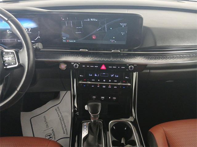 used 2022 Kia Carnival car, priced at $34,982