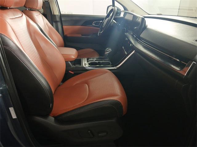 used 2022 Kia Carnival car, priced at $34,982