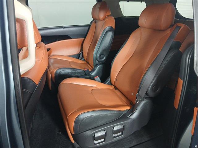 used 2022 Kia Carnival car, priced at $34,982